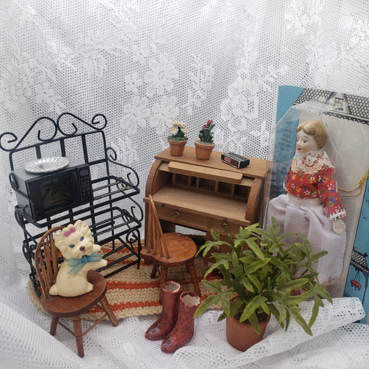 Dollhouse 1:12 Lot ~ Bakers Rack, Desk, Lady, Chairs, Etc.