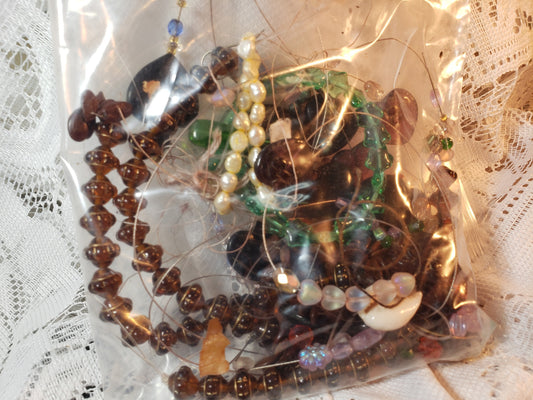 Grab bag of old jewelry ~ beads and things